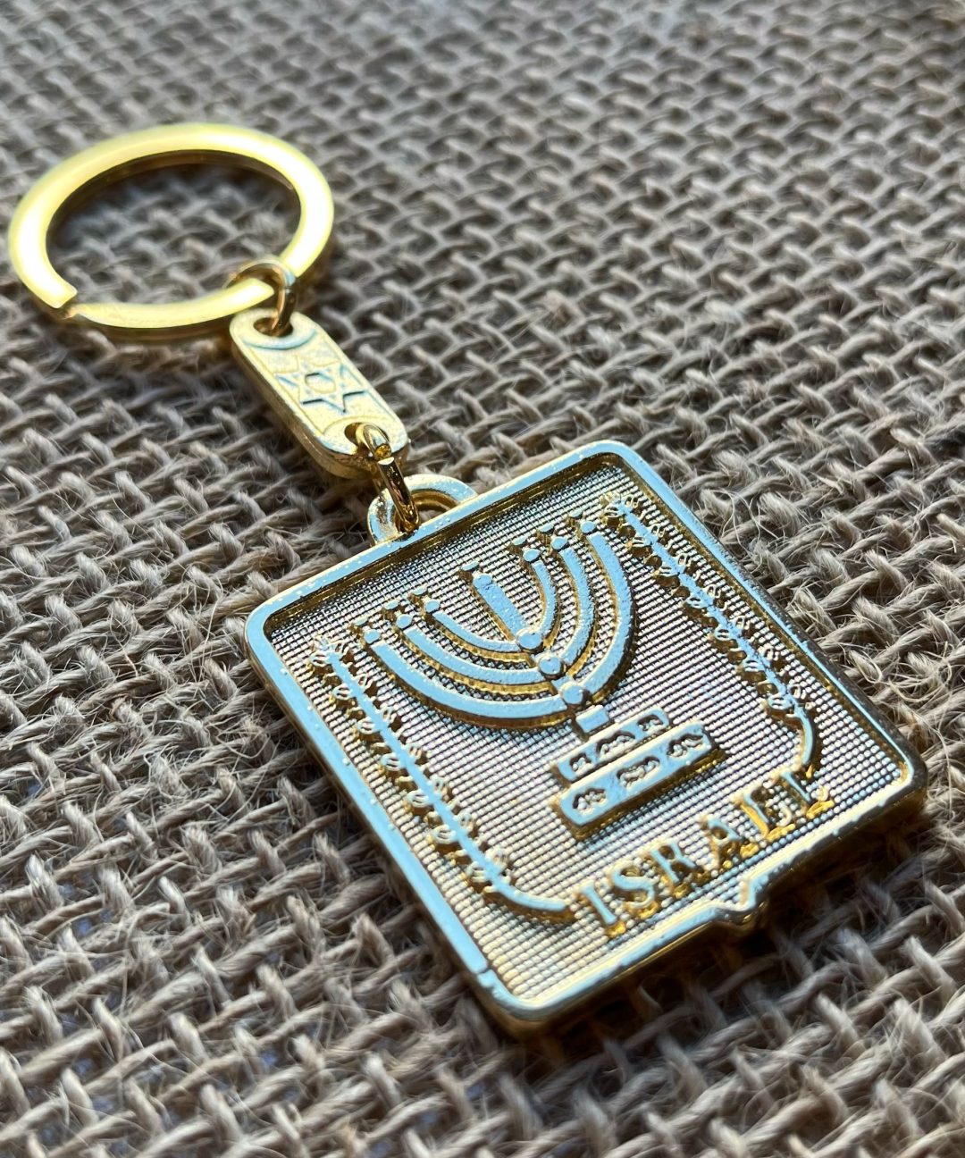 Chaveiro Menorá Quadrado - ISRAEL