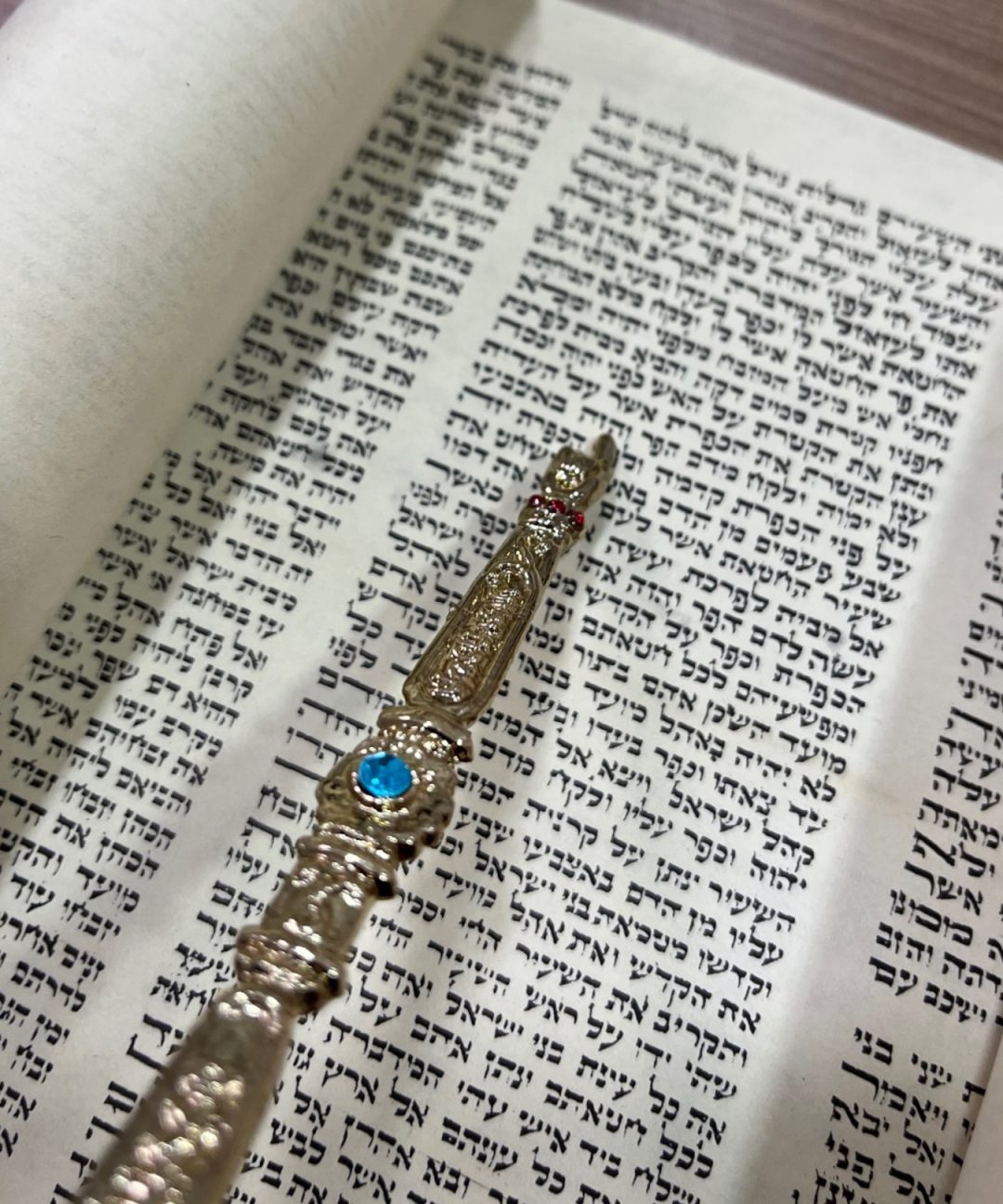 Torá Importada de Israel com Capa e YAD