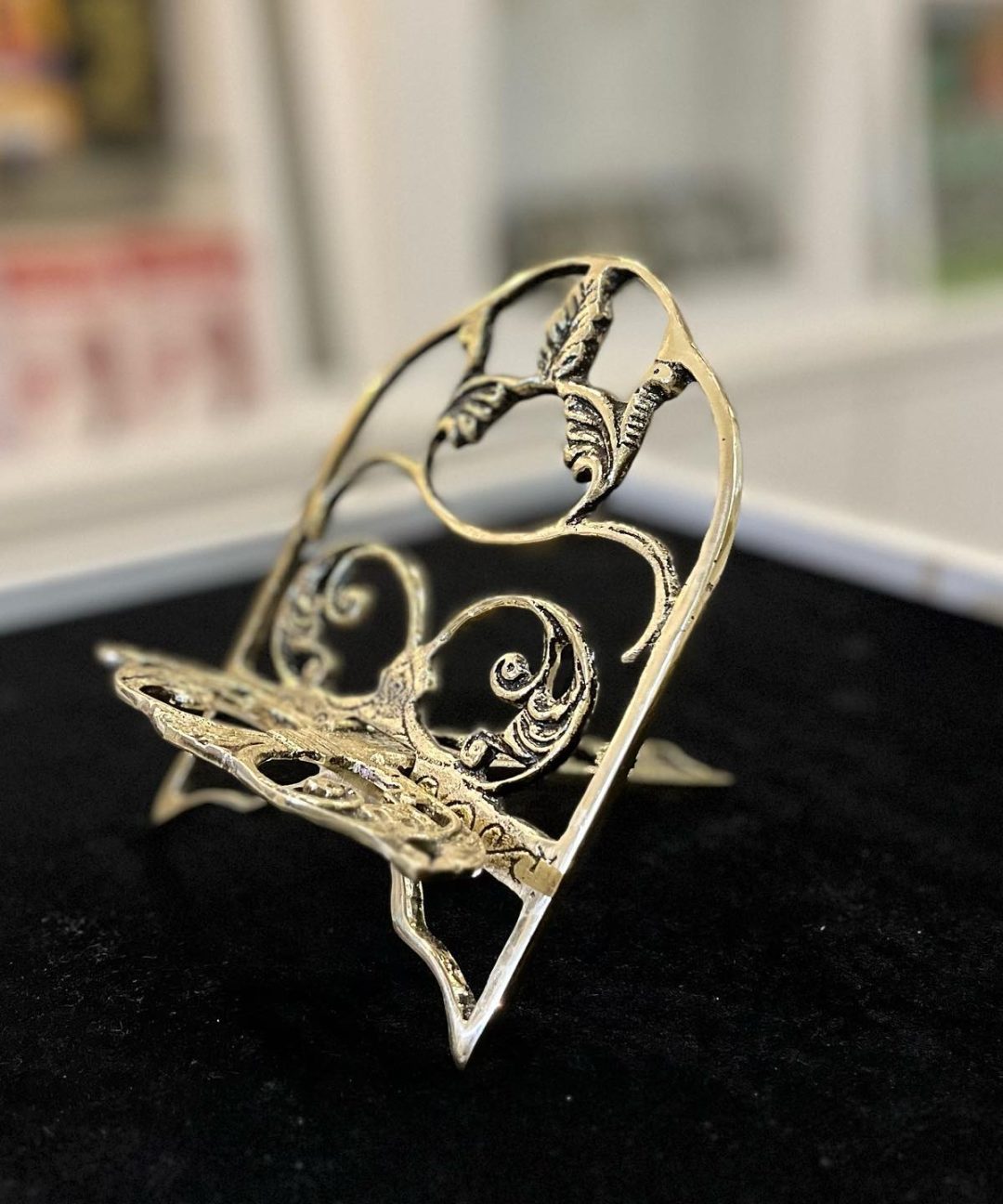 Porta Bíblia Bronze Pequeno
